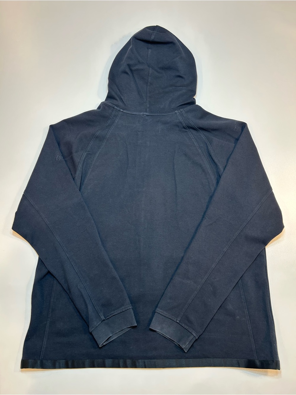 Jordan Flight Essentials Full-Zip Raglan Fleece Hoodie Black Embroidered Red - Picture 2 of 6